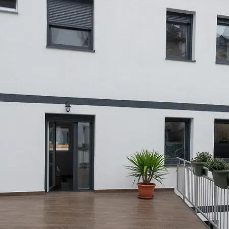 Luani Appartments Krefeld