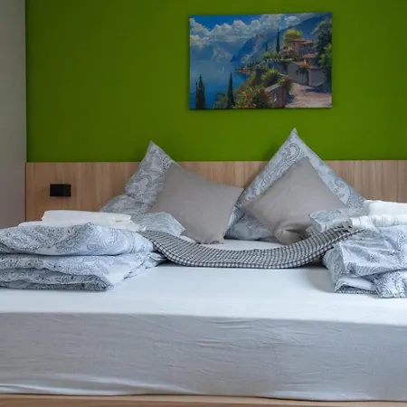 Lägenhet Luani Appartments *