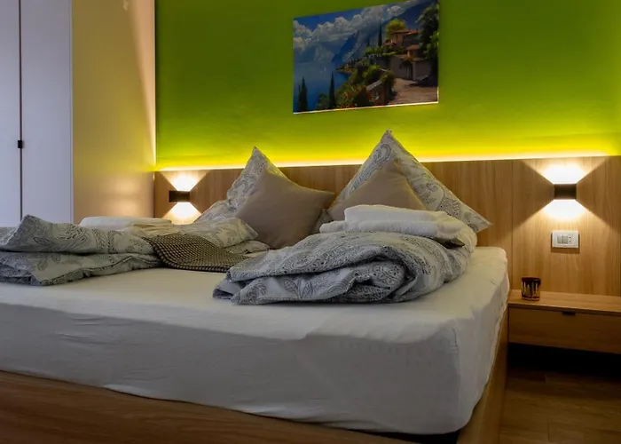 Luani Appartments * Krefeld